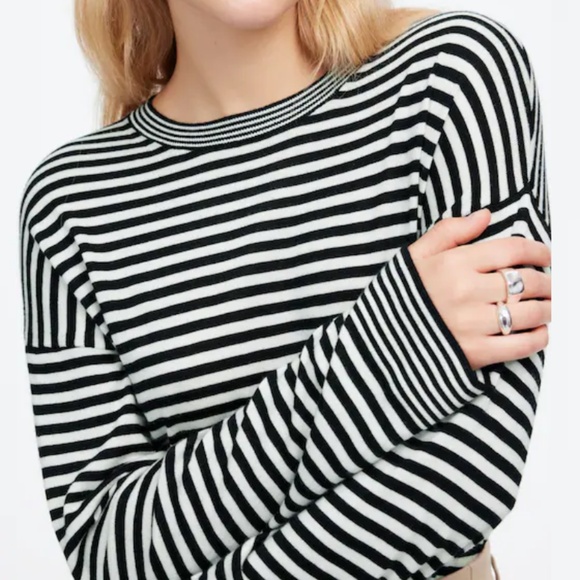 Madewell merino wool silk crewneck sweeter in stripe - Picture 4 of 8